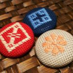 プリスティンの「冬のてしごと」こぎん刺しブローチ<br>~ひと針ひと針思いを込めて~